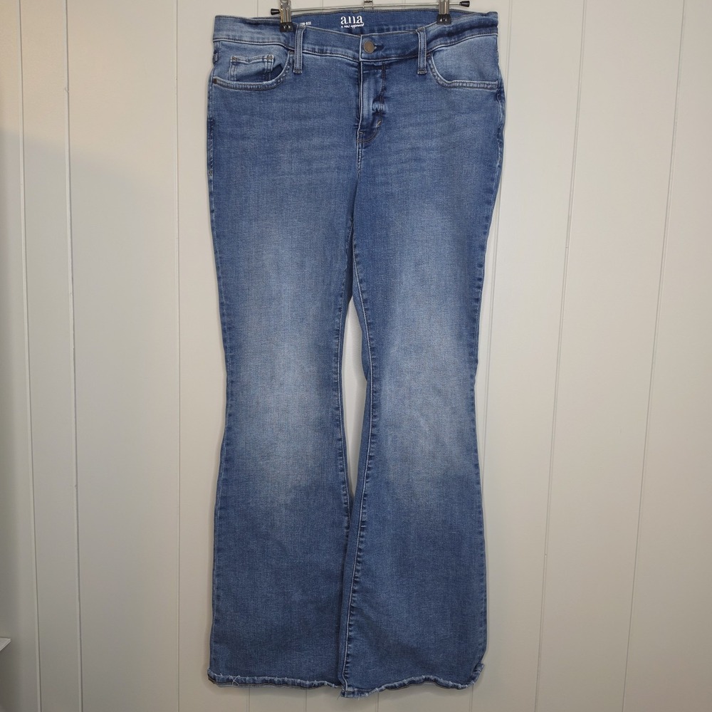 a.n.a A New Approach Low Rise Flare Jeans Denim Size 14
